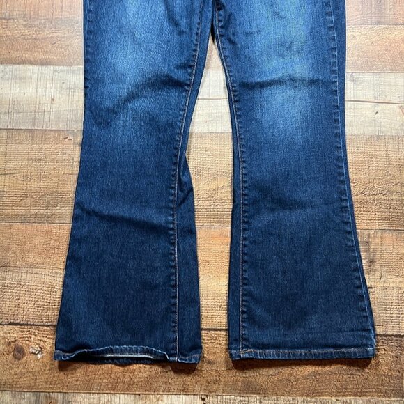 Women's Lucky Brand Sofia Boot Jeans Ankle Length size 8/29 - Picture 2 of 7